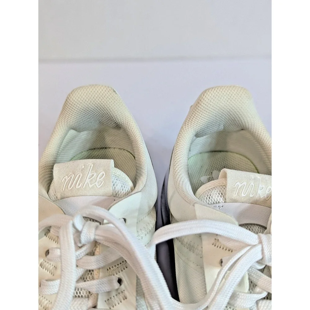 Nike Air‎ Max Pre-Day Phantom White DM0001-100 Womens Size 10 Athletic Run